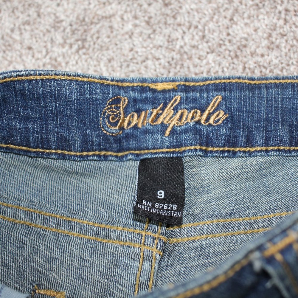 SouthPole Applique Embroidered Jeans - Picture 4 of 6